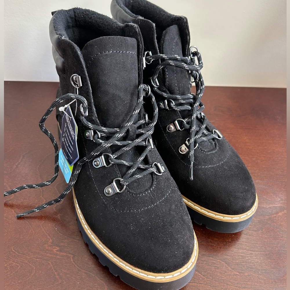 Sonoma Womens boots sizd 9.5 Ortholite